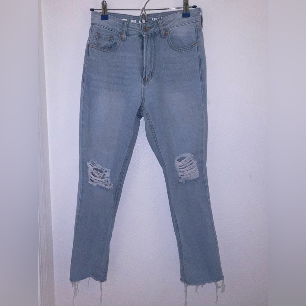 Cropped ripped jeans